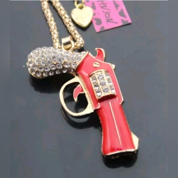 Gold Plated Red Crystal Gun/Pistol Pendant Necklace - Picture 13 of 16